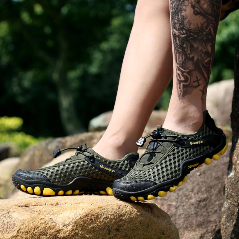 Trekking Gunung Sepatu Olahrag - Japanese People Lifestyle ulasan dan harga